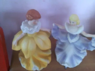 Buy 2 Franklin Mint Small Porcelain Figurines Lucielle And Elizabeth • 8£