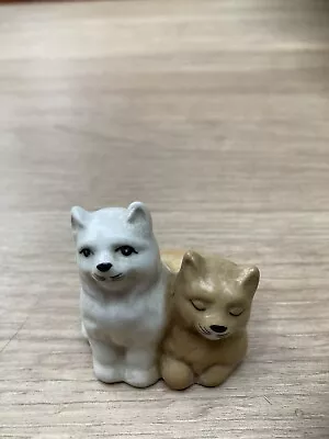 Buy Vintage Szeiler Porcelain Sitting Cats Ornament • 11£