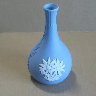 Buy Wedgwood Blue & White Jasperware Australian Floral Bud Vase Ltd Edition • 80£
