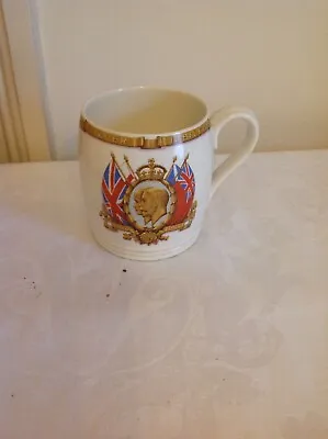 Buy British Pottery Federation 1910-1935 George V & Queen Mary Silver Jubilee Mug • 8.95£