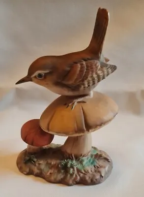 Buy Royal Osborne Bird Wren Ornament Figurine • 3£