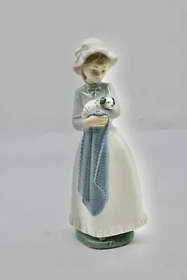 Buy LLADRO NAO Girl Holding Puppy Dog In Blue Blanket #241 Figurine 10  No Box • 65.20£