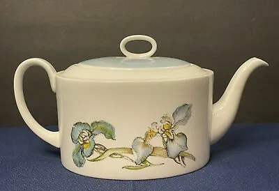 Buy Vintage Wedgwood Susie Cooper Iris Bone China 1-liter Teapot C2212  • 37.92£