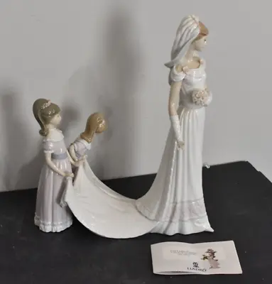 Buy Lladro Here Comes The Bride Figurine #1446 With Base And Original Box • 312.15£