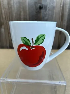 Buy CATH KIDSTON Queens Apple Crush Mug • 15.99£