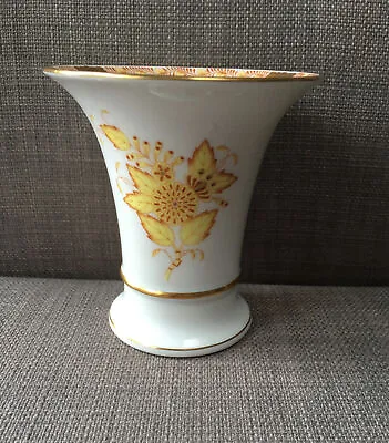 Buy Herend Hungarian Porcelain Chinese Bouquet Vase - 6536/AJ • 45£