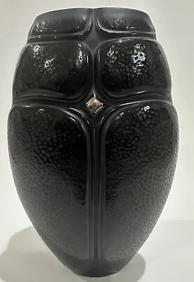 Buy Lalique Black Crystal Scarab Vase • 528.23£