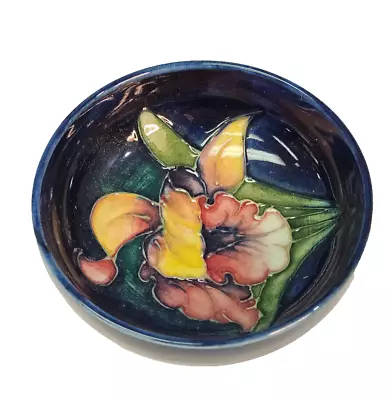 Buy Antique MOORCROFT FLOWER COBALT BLUE 4  SMALL BOWL Art Pottery MADE IN ENGLAND • 45.97£