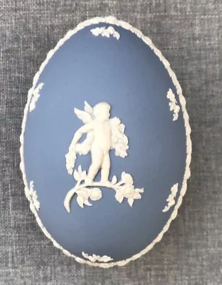 Buy Wedgwood Jasperware Blue Egg Shaped Trinket Box - Cupid/ Cherub • 5.50£