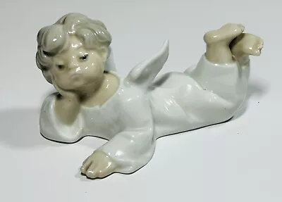 Buy Lladro Figurine Angel Lying Down 4541 Beautiful • 22£
