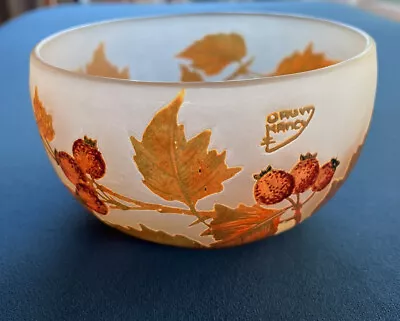Buy Gorgeous Cameo Glass Bowl Marked Daum Nancy • 350£