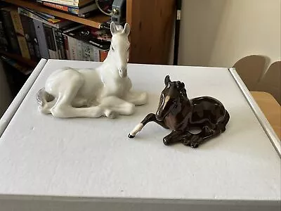 Buy ROYAL DOULTON HORSE FOAL LYING DOWN BROWN GLOSS FINISH MODEL PERFECT + One. • 12£