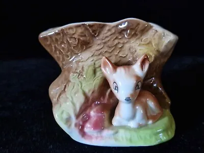 Buy Small Eastgate Pottery Vase  Fawn  No. 41 • 6£