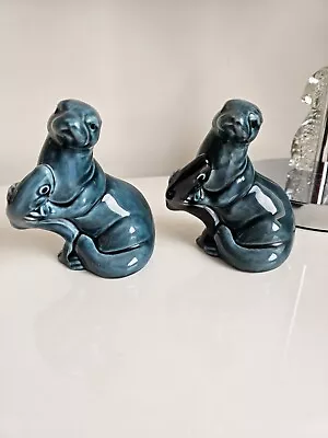 Buy Pair Of Blue Poole Otters With Fish • 28£