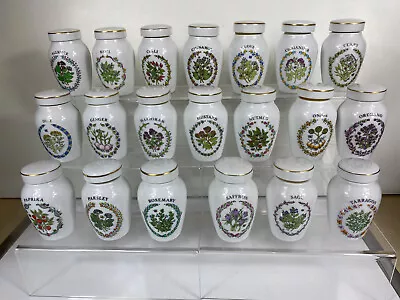 Buy Franklin Mint - Gloria Vanderbilt Concepts Spice Jars - Select Jar Required • 5.99£