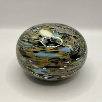 Buy Robin Kelly Swirl Art Glass Paperweight - Signed • 91.78£