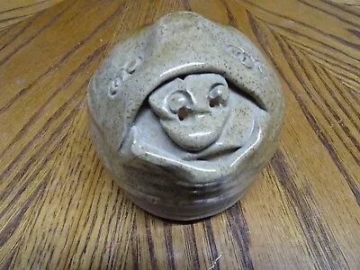 Buy Vintage -  Pretty Ugly Pottery Made In Wales - Moneybox  • 6£