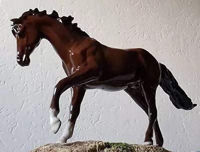 Buy Royal Doulton The Winner Horse Figurine In Brown Gloss On Ceramic Plinth  DA154B • 69.99£