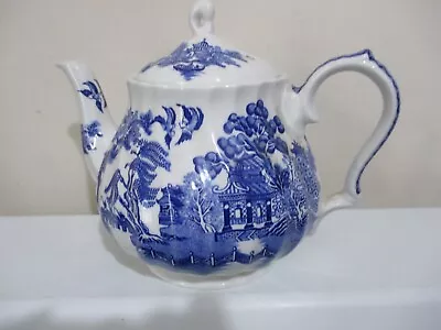 Buy Willow Pattern Tea Pot By Sadler • 17£