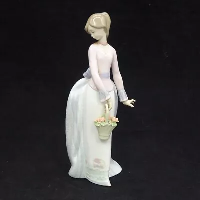 Buy Lladro 7622  Basket Of Love Porcelain Figurine  • 35£