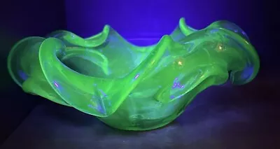 Buy Art Glass Green Bowl Ashtray Hand Blown Heavy Thick Glass Glower • 115.29£