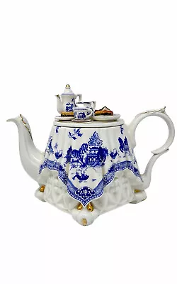 Buy Limited Edition Paul Cardew Blue Willow Tea Table Teapot • 119£