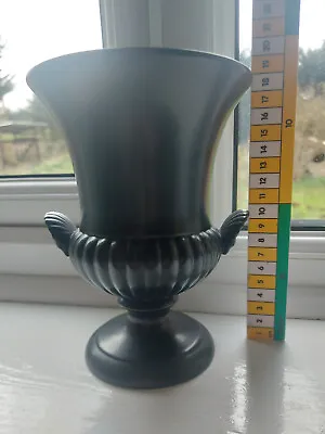 Buy Wedgewood Ravenstone Shell Handle Vase • 9.50£