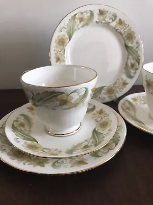 Buy Lovely Vintage Duchess 2 Trios, Royale Pattern, In Excellent Condition  • 9£