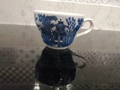Buy Churchill England Blue And White Willow Pattern Cup • 3.99£