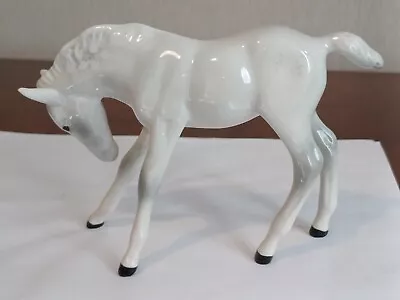 Buy Beswick Horse Dapple Grey Head Down Foal 947 [ 11cm ] • 19.50£