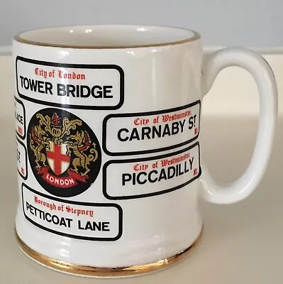 Buy Lord Nelson Pottery London - London Boroughs - Mug • 9.95£