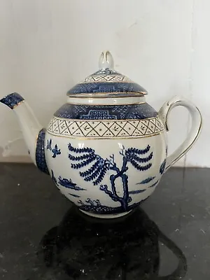 Buy Lawleys Norfolk Pottery  Stoke Ye Olde Chinese Willow Pattern Teapot • 10£