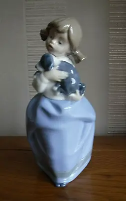 Buy Lladro Nao Figure 1029 Retired Girl Holding Puppy Dog  With Box • 22£