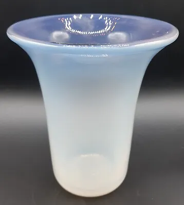 Buy Art Deco Hand Blown Opalescent Glass Vase (Unmarked) 6 Inches / 15.2 Cm High • 60£
