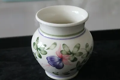 Buy Porthmadog Pottery CPP Floral Design Vase • 16.50£
