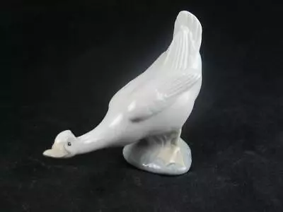 Buy COLLECTABLE NAO LLADRO DAISA Spain Porcelain Figurine CURIOUS DUCK 1978 • 9.99£