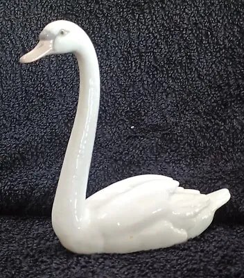 Buy LLadro  Graceful Swan , 5230, Original Box. Sculpture: Francisco Catalá • 59£