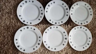 Buy Set Of 6 Pyrex Jaj Gaiety Snowflake Design Dinner Plates. • 12£