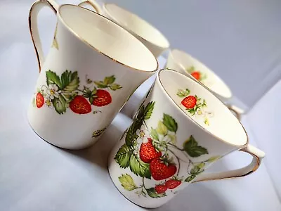 Buy Queen's Fine Bone China Virginia Strawberry Print Cup Set Of 4 Coffee Tea VTG • 47.43£