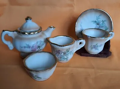 Buy Vintage Mayfayre Staffordshire Tea For One Cabinet Miniature In Peach / Floral  • 14.50£