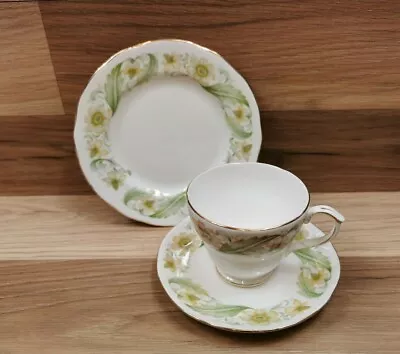 Buy Vintage Duchess Greensleeves Bone China Tea Trio - Teacup, Saucer & Plate  • 8.49£