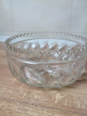 Buy Cut Glass Fruit Bowl 8 .   Leaf  Pattern Design  • 27.99£