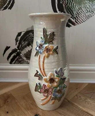 Buy Vintage Arthur Wood Vase • 15£