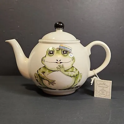 Buy NWT Arthur Wood Pottery Ceramic Teapot - Beige Green Dapper Toad Frog - England • 24.03£