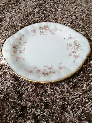 Buy Royal Albert Paragon Victoriana Rose Cake Plate • 10£