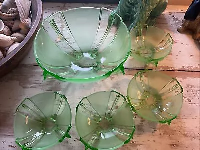 Buy Green Glass Bowl Vintage Set • 14£