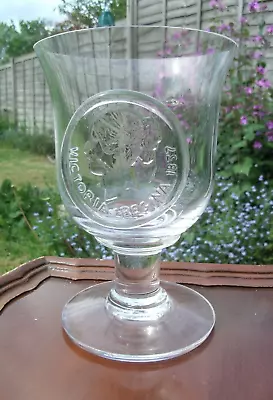 Buy DARTINGTON COMMEMORATIVE GLASS VICTORIA REGINA 1837 (NO458) FRANK THROWER 1970s • 19.99£