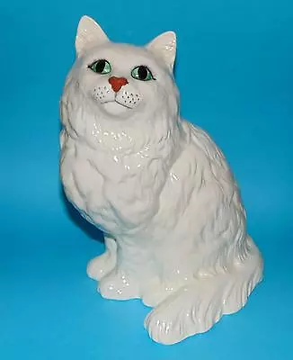 Buy Beswick  Ornament  Figurine  ' Large White Cat '   1st Quality (6097) • 35£