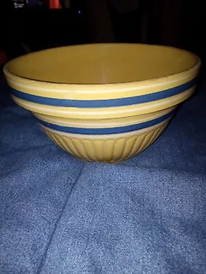 Buy  9 1/2  Antique Ribbed, Blue & White Banded, Yellow Ware Mixing Bowl  Redwing?  • 68.11£