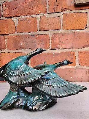 Buy Limited Edition Blue Mountain Pottery Flying Canadian Geese Sculpture • 48£
